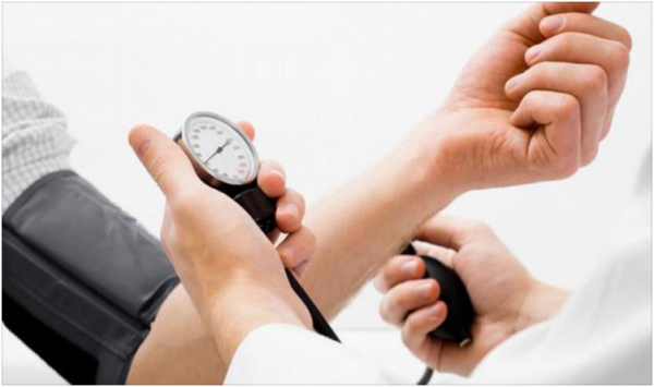 طرق طبيعية لعلاج ضغط الدم العالي
