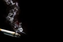 التدخين السلبي يزيد مخاطر الإصابة بالسكري 