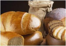 الخبز الاسمر يعمل على تخفيف الدهون في بطن الانسان