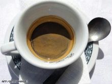 تناول القهوة مع السكر يعزز أداء الدماغ