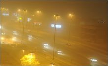 موجة غبار تجتاح العاصمة وتحد الرؤية الأفقية.. وصحة الرياض تحذّر