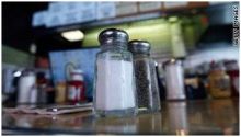 بيونس أيرس تحظر ملح المطاعم لمواجهة ضغط الدم