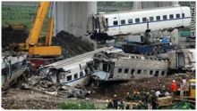 الصين: خلل بنظام الإشارة تسبب في حادث تصادم القطار