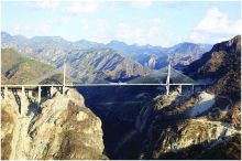 أعلى جسر معلق في العالم مكسيكي