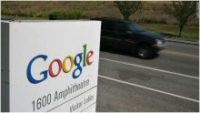 غوغل تطلق نظاما آليا لقيادة السيارات دون سائق
