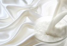 الحليب ينافس القطن والحرير في صناعة الأقمشة