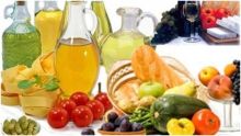 مأكولات البحر المتوسط تخفف من أعراض سن اليأس عند المرأة مأكولات البحر المتوسط تخفف من أعراض سن اليأس عند المرأة