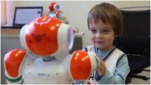 تطوير "روبوت" للتفاعل مع أطفال مرض التوحد