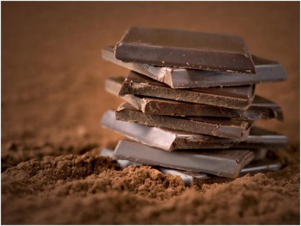 الشوكولاتة تقي من ارتفاع الوزن والإصابة بالسكري