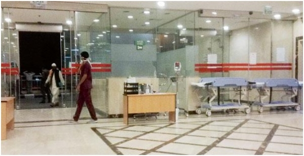 كورونا يصيب 4 ويغلق طوارئ مستشفى الملك فهد