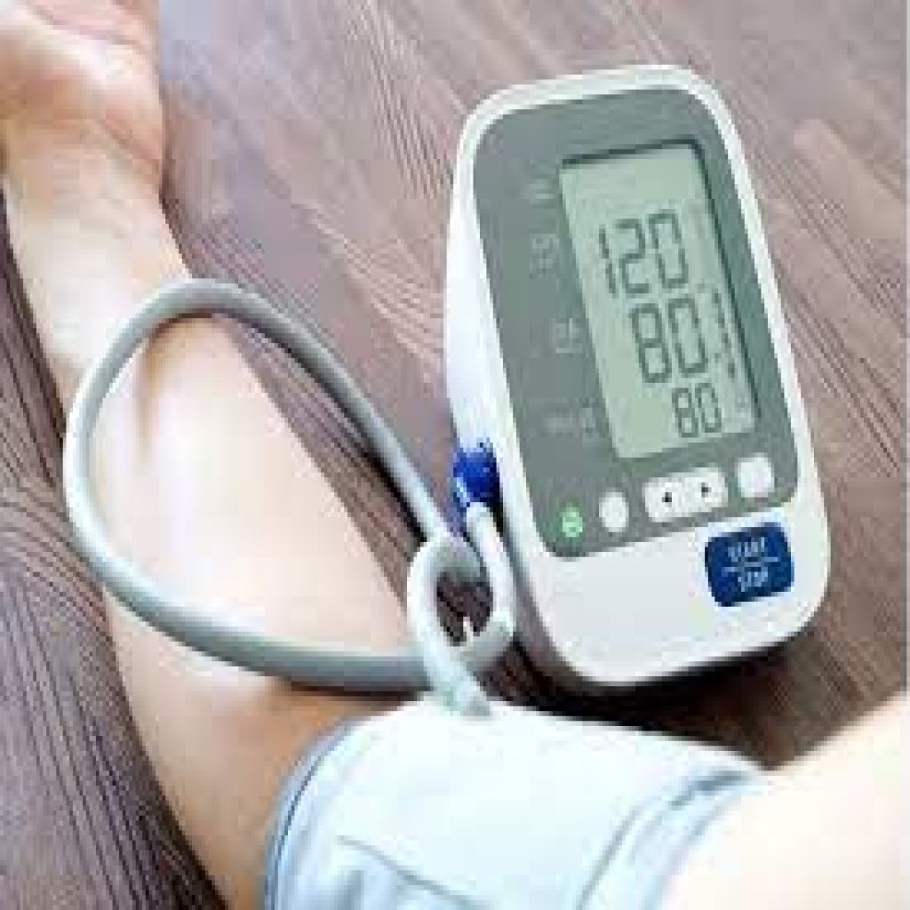 كيف نقيس ضغط الدم بدقة في المنزل؟